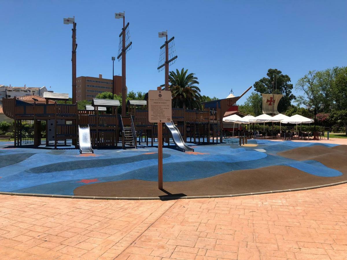 Rentcostadelsol Fuengirola Dona Sofia A Exterior foto